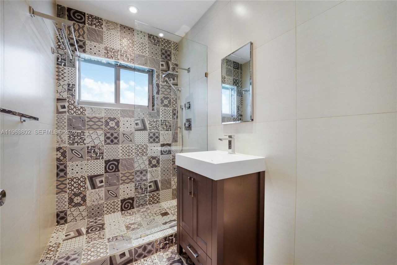 13125 SW 81st Ave, Pinecrest, FL 33156 Photo