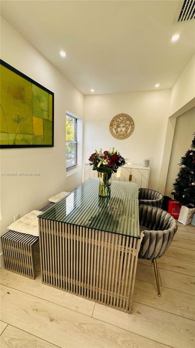 1668 SW 20th St , Unit 2, Miami, FL 33145 Photo