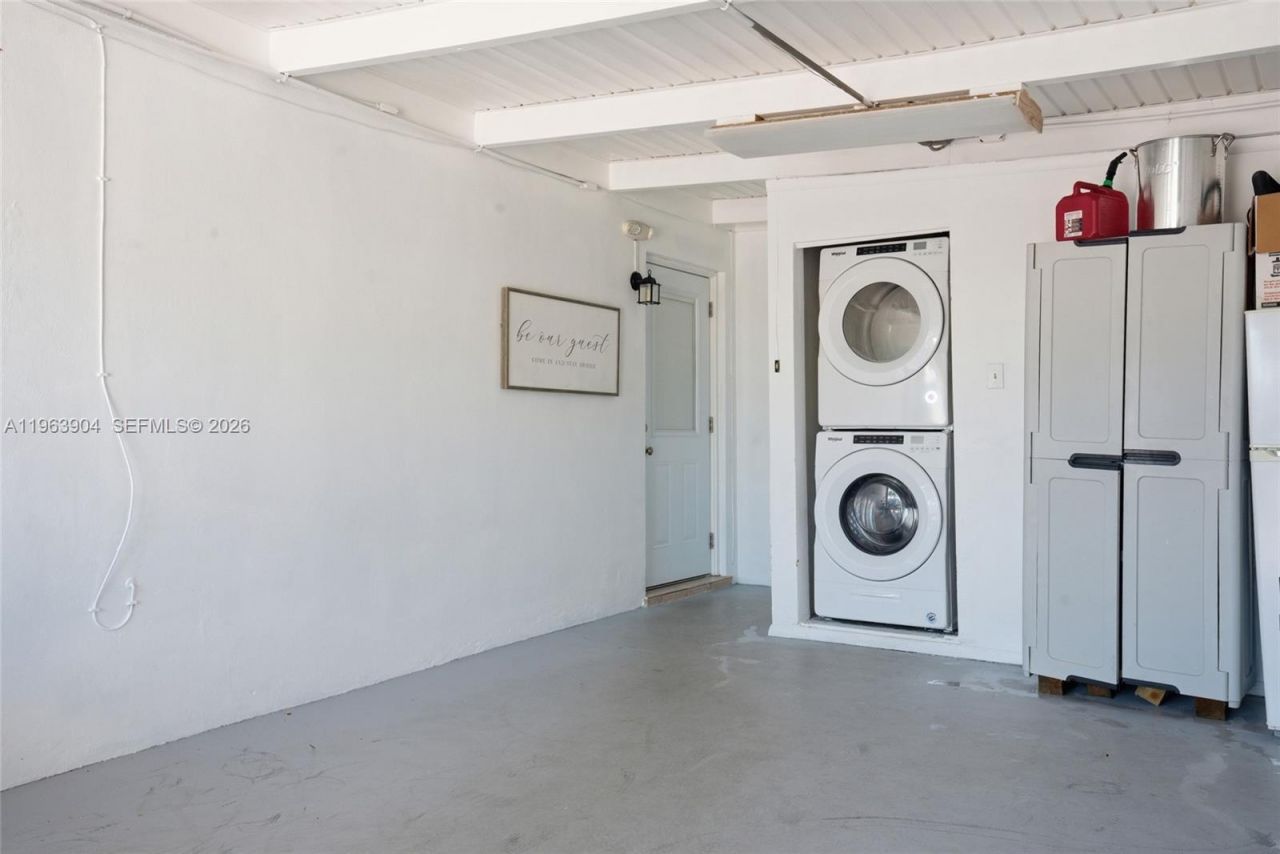 151 10th St, Marathon, FL 33051 Photo