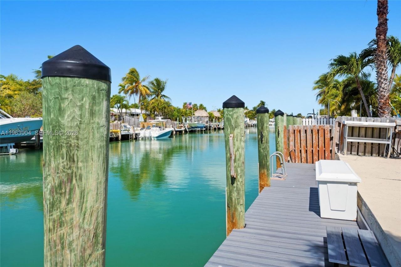 151 10th St, Marathon, FL 33051 Photo