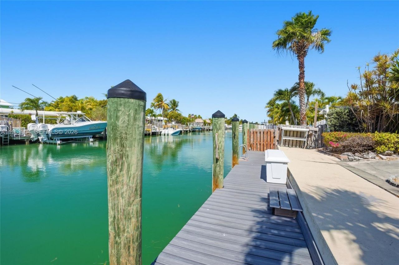 151 10th St, Marathon, FL 33051 Photo