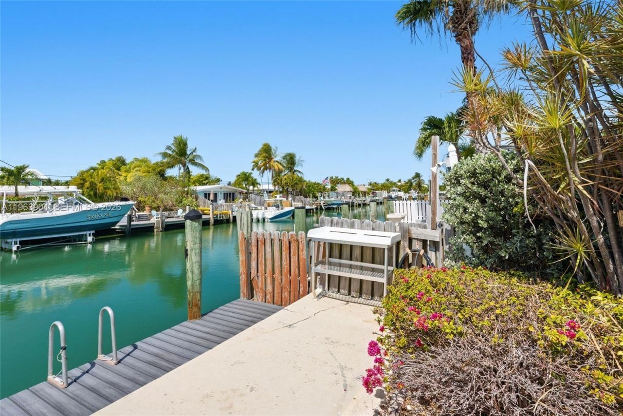 151 10th St, Marathon, FL 33051 Photo