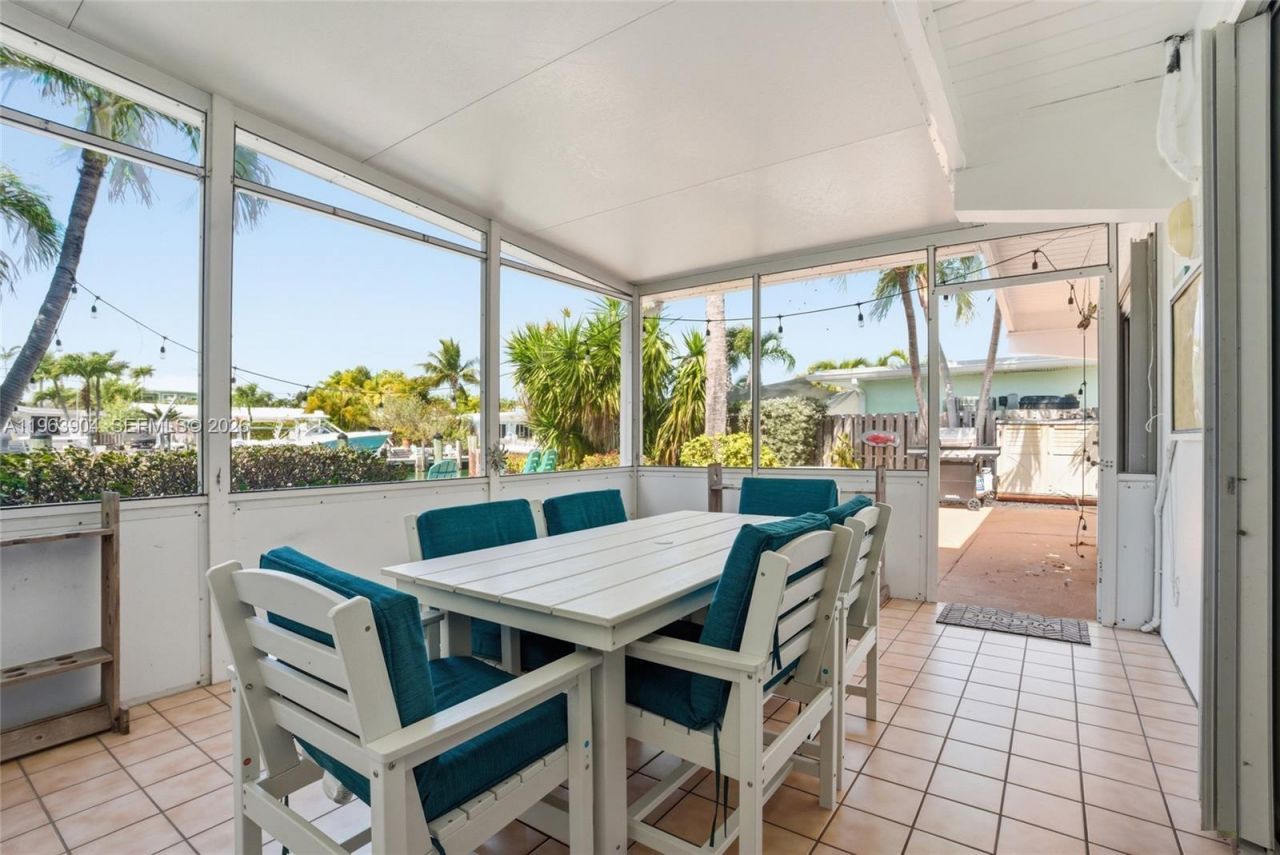 151 10th St, Marathon, FL 33051 Photo