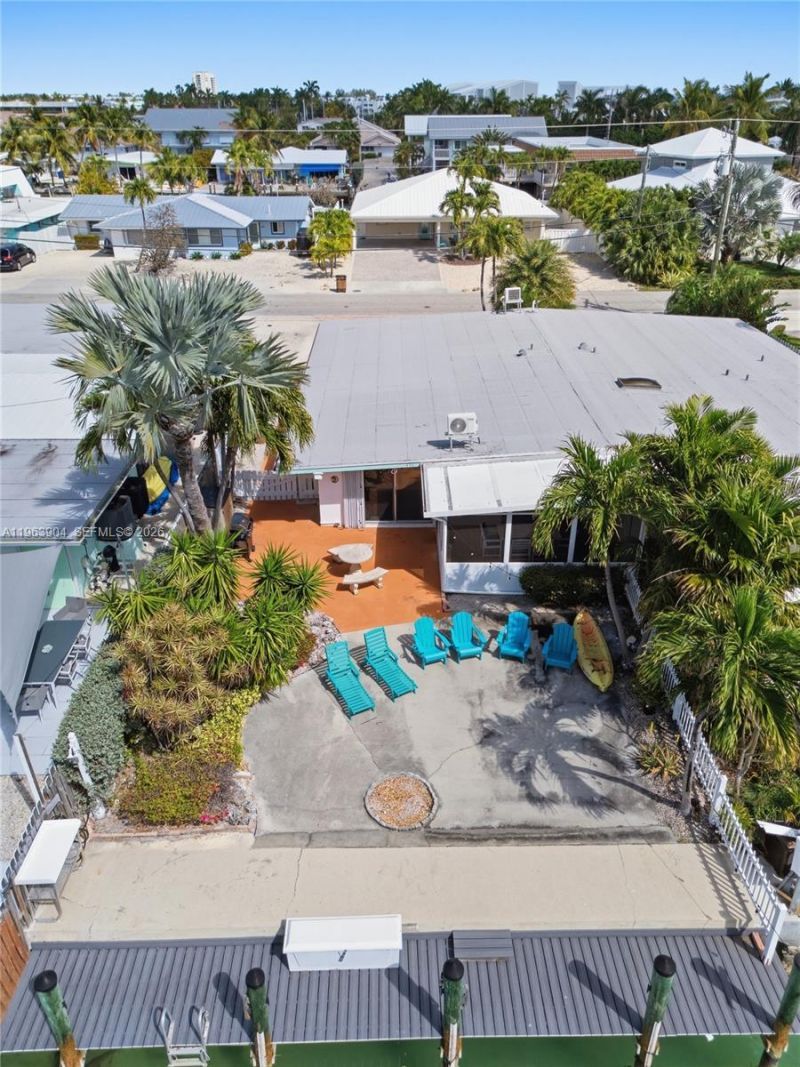 151 10th St, Marathon, FL 33051 Photo