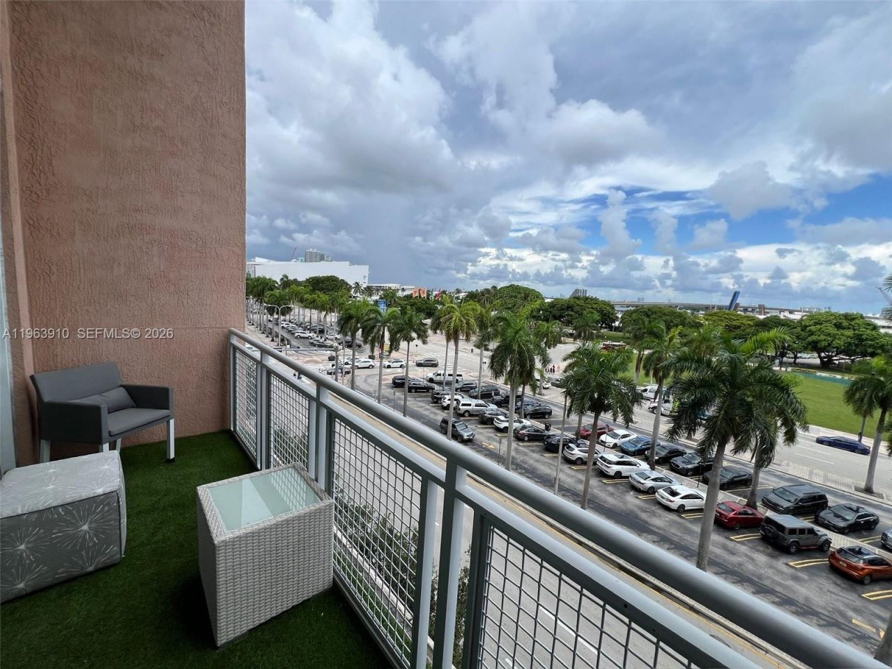 253 NE 2nd St, Unit 433, Miami, FL 33132 Photo