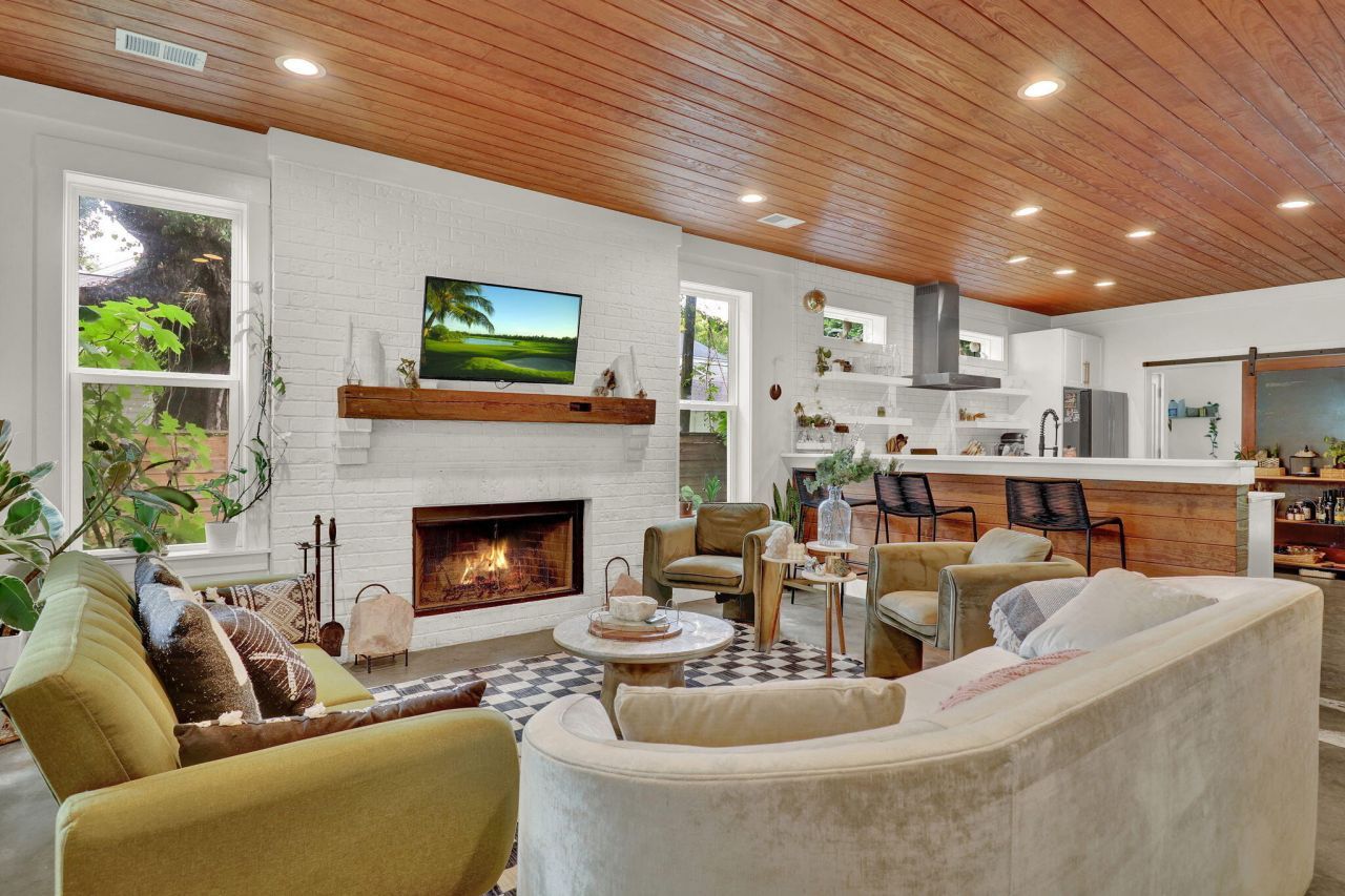 1078 Bexley Street Photo 18