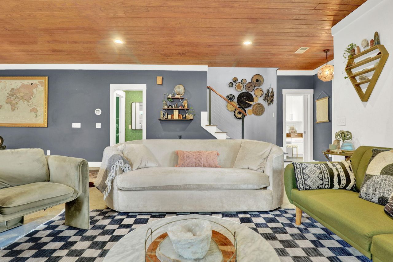 1078 Bexley Street Photo 21