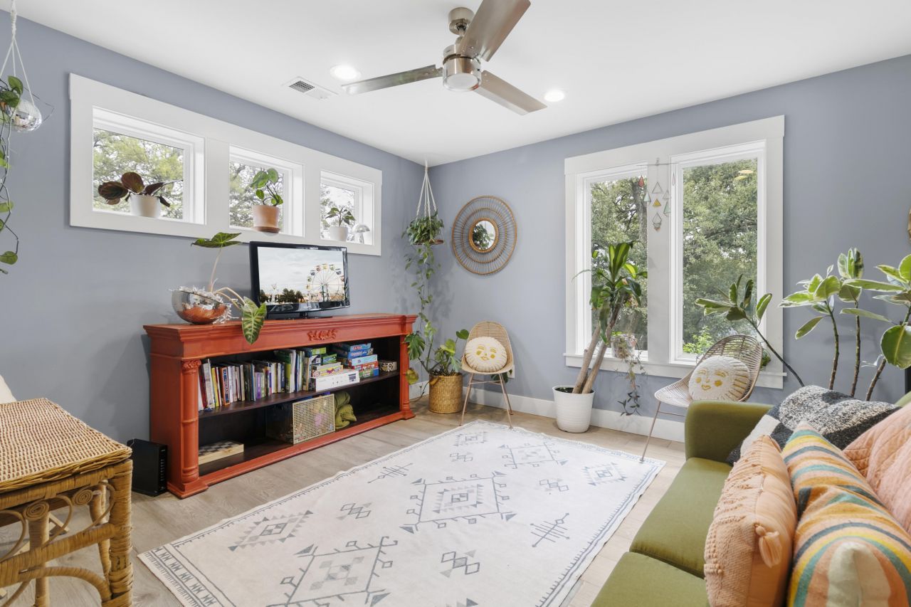 1078 Bexley Street Photo 51