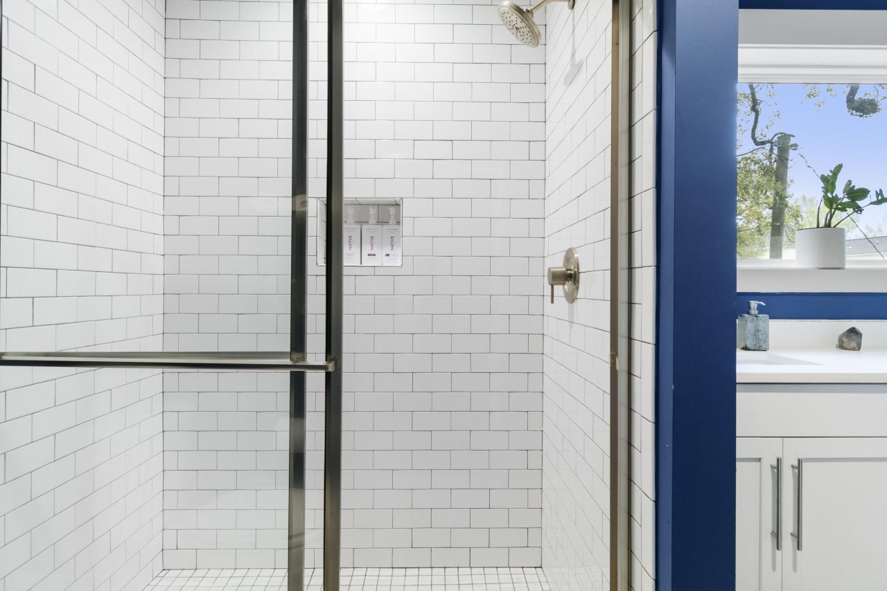 1078 Bexley Street Photo 62