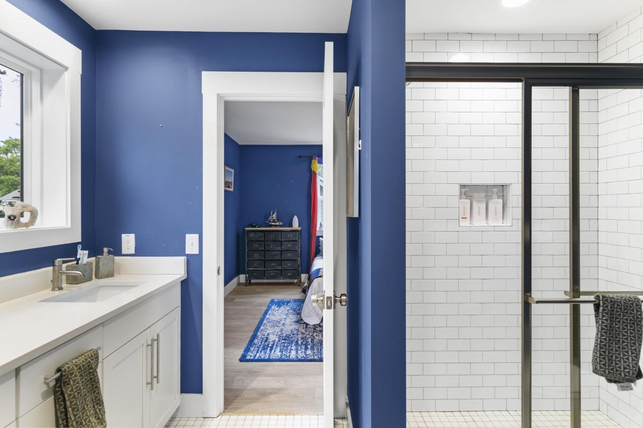 1078 Bexley Street Photo 63