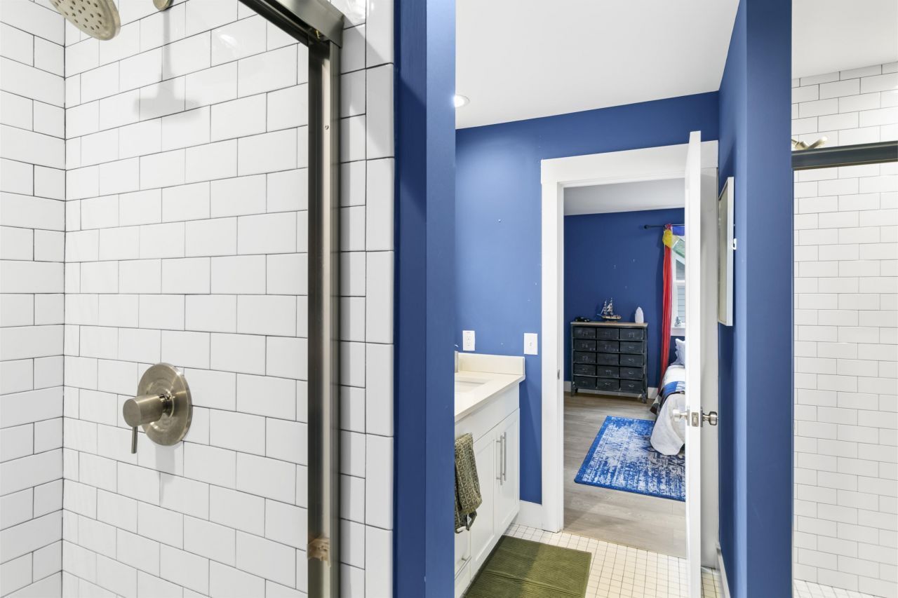 1078 Bexley Street Photo 64