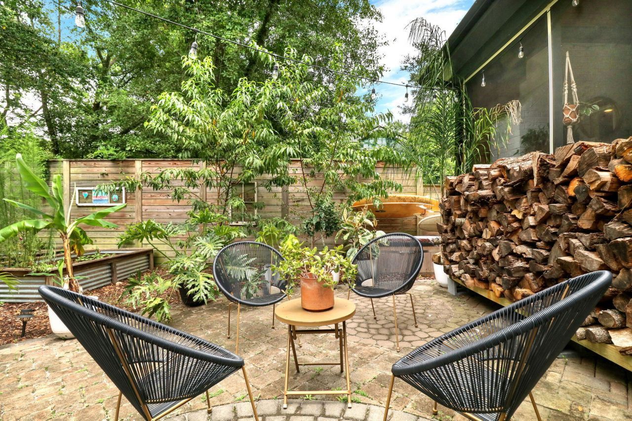 1078 Bexley Street Photo 74