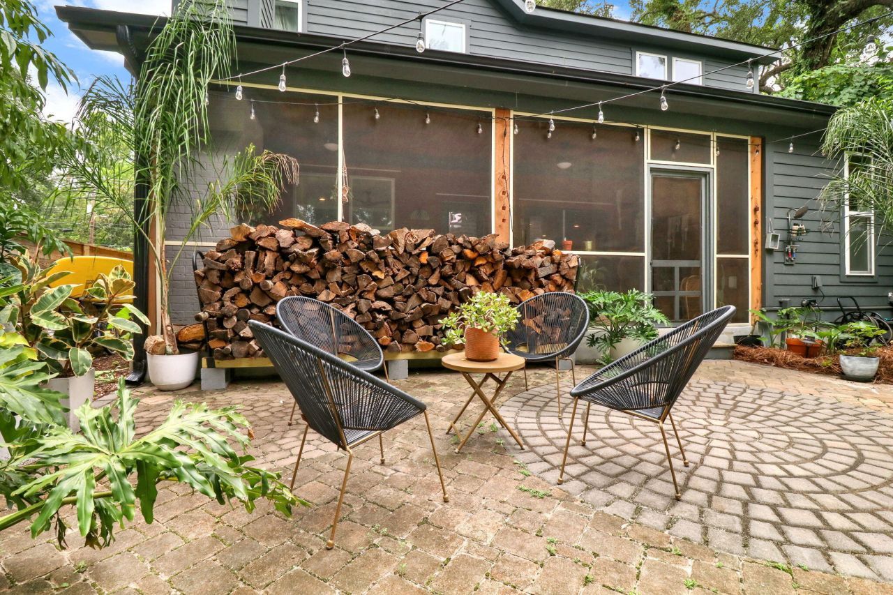 1078 Bexley Street Photo 77