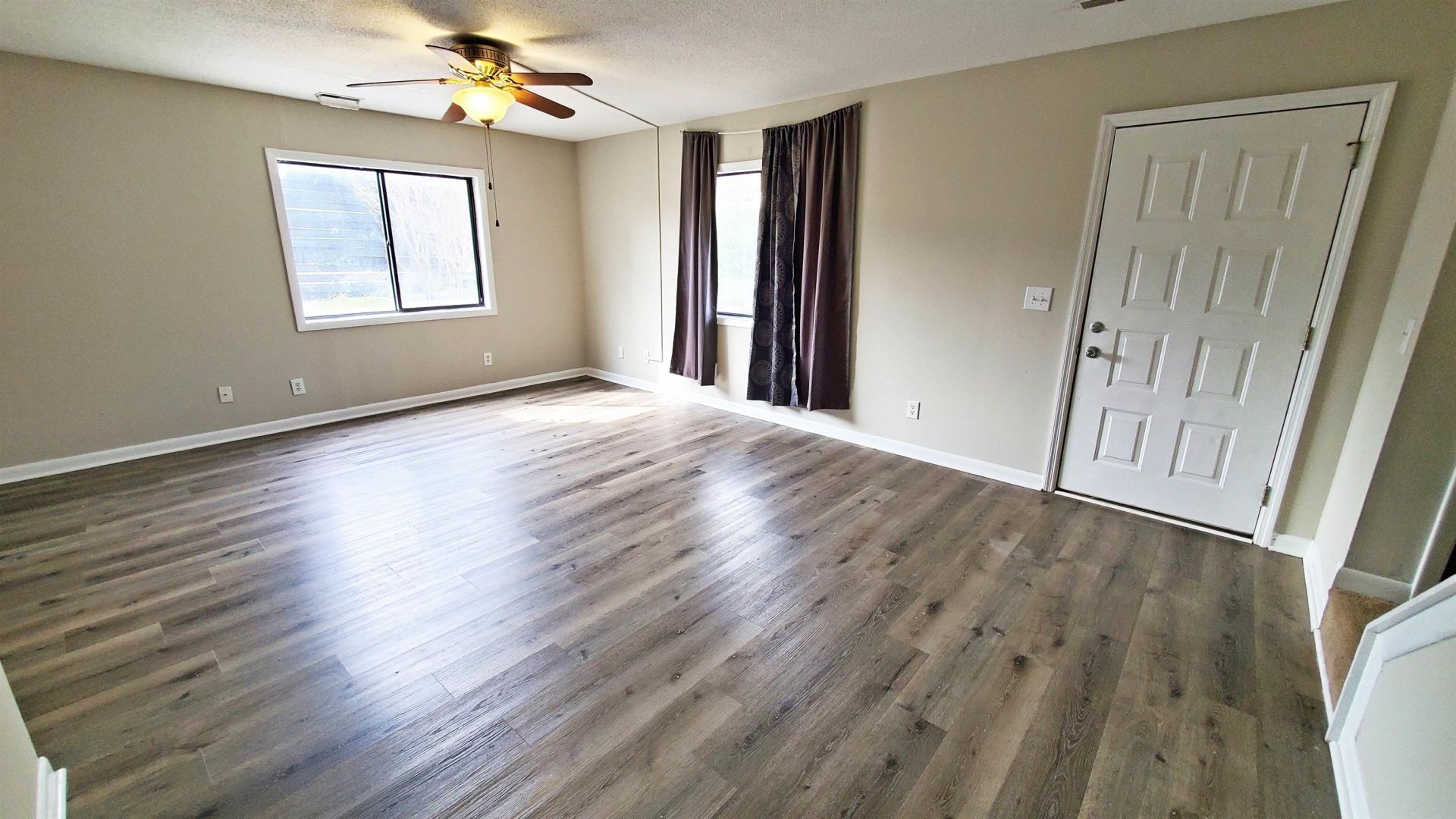 1471 Turkey Ridge Rd. Photo 8