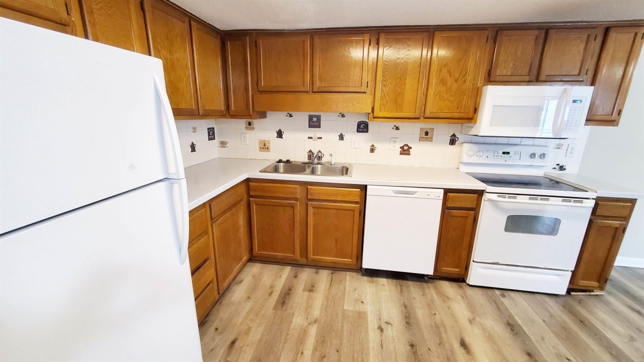 1471 Turkey Ridge Rd. Photo 9