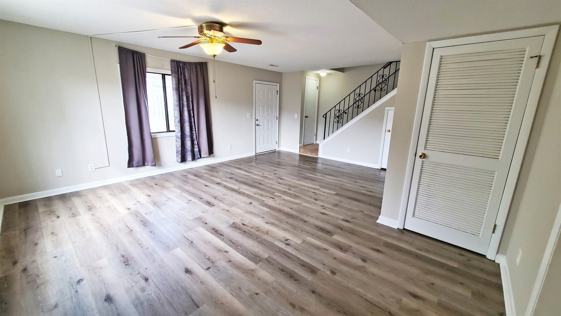 1471 Turkey Ridge Rd. Photo 9