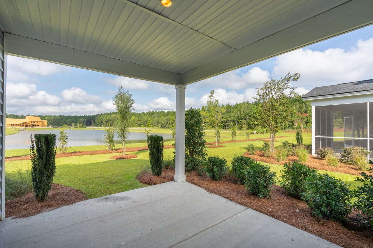 1027 Patagonia Street Photo 12