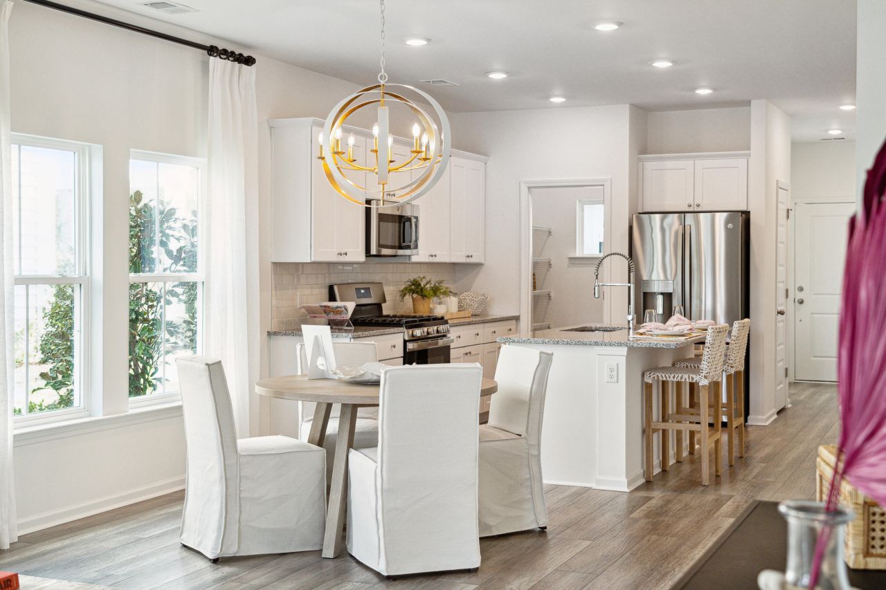 1027 Patagonia Street Photo 18