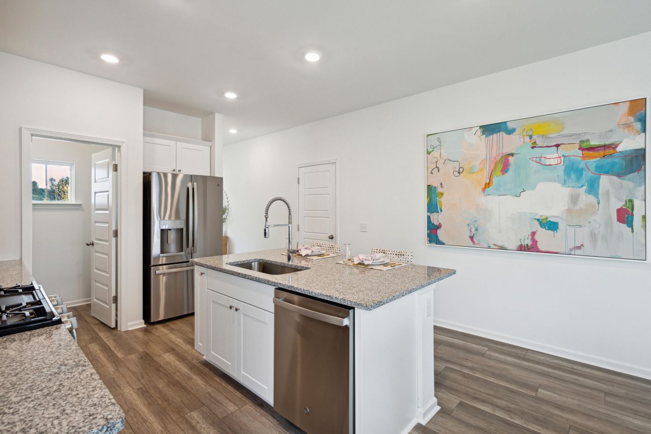 1027 Patagonia Street Photo 4