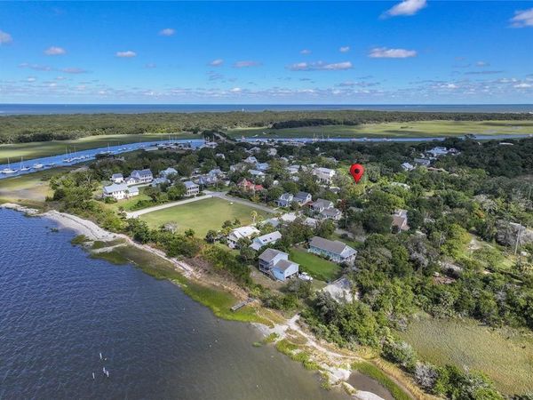 903 SOMERUELUS Road , Fernandina Beach, FL 32034