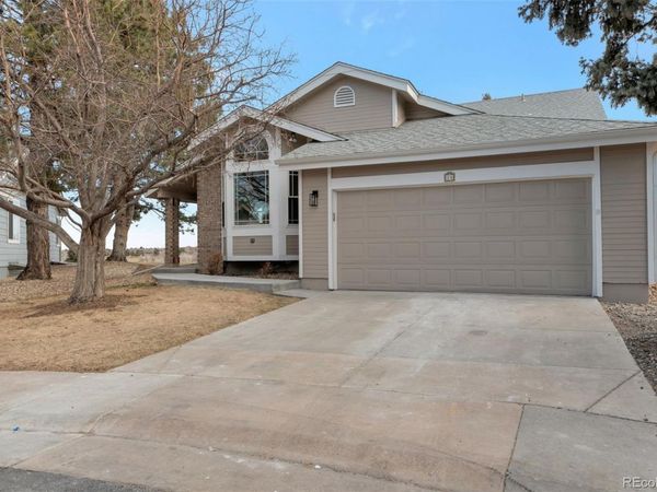 14 Stonehaven Court, Littleton, CO 80130