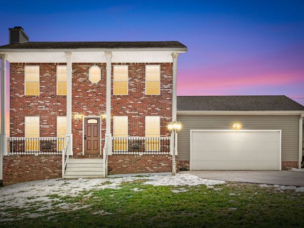 393 Martin Rd, Clarksville, TN 37042