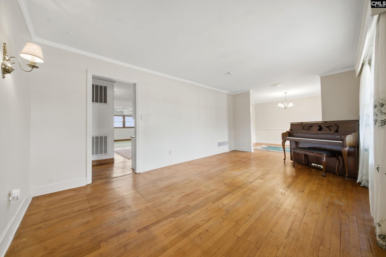 223 Ridge Street  Photo 5