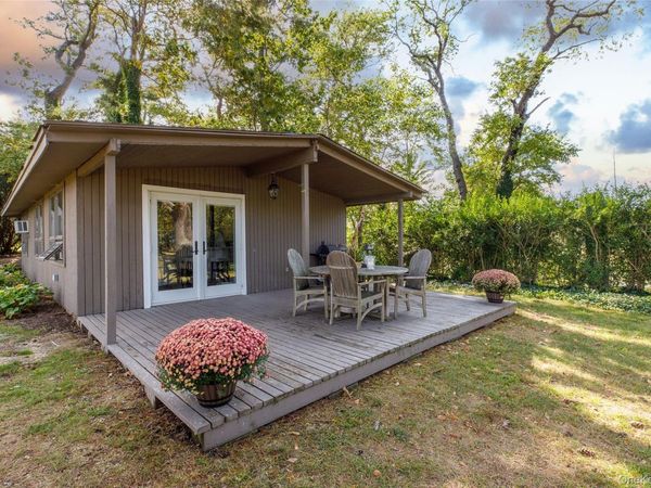 328 Centre Island Road , Centre Island, NY 11771