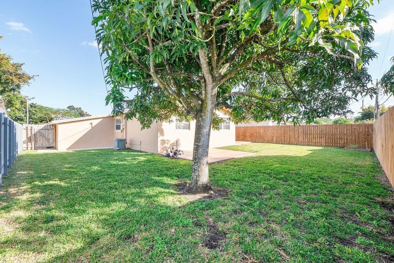 2410 Montego Drive, Miramar, FL 33023 Photo