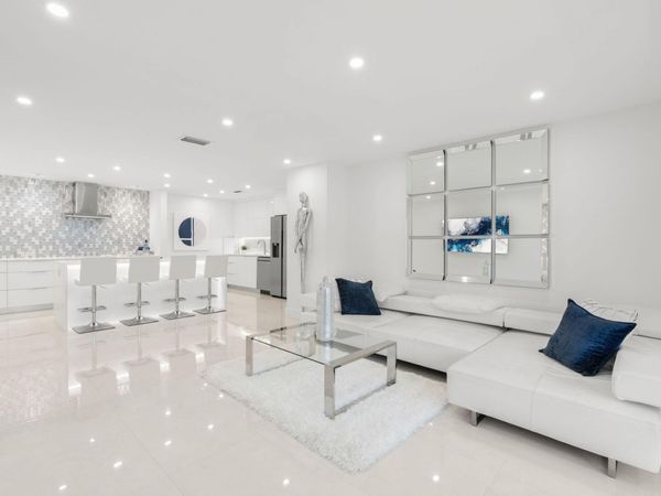 6395 Bay Club Dr, Unit 2, Fort Lauderdale, FL 33308