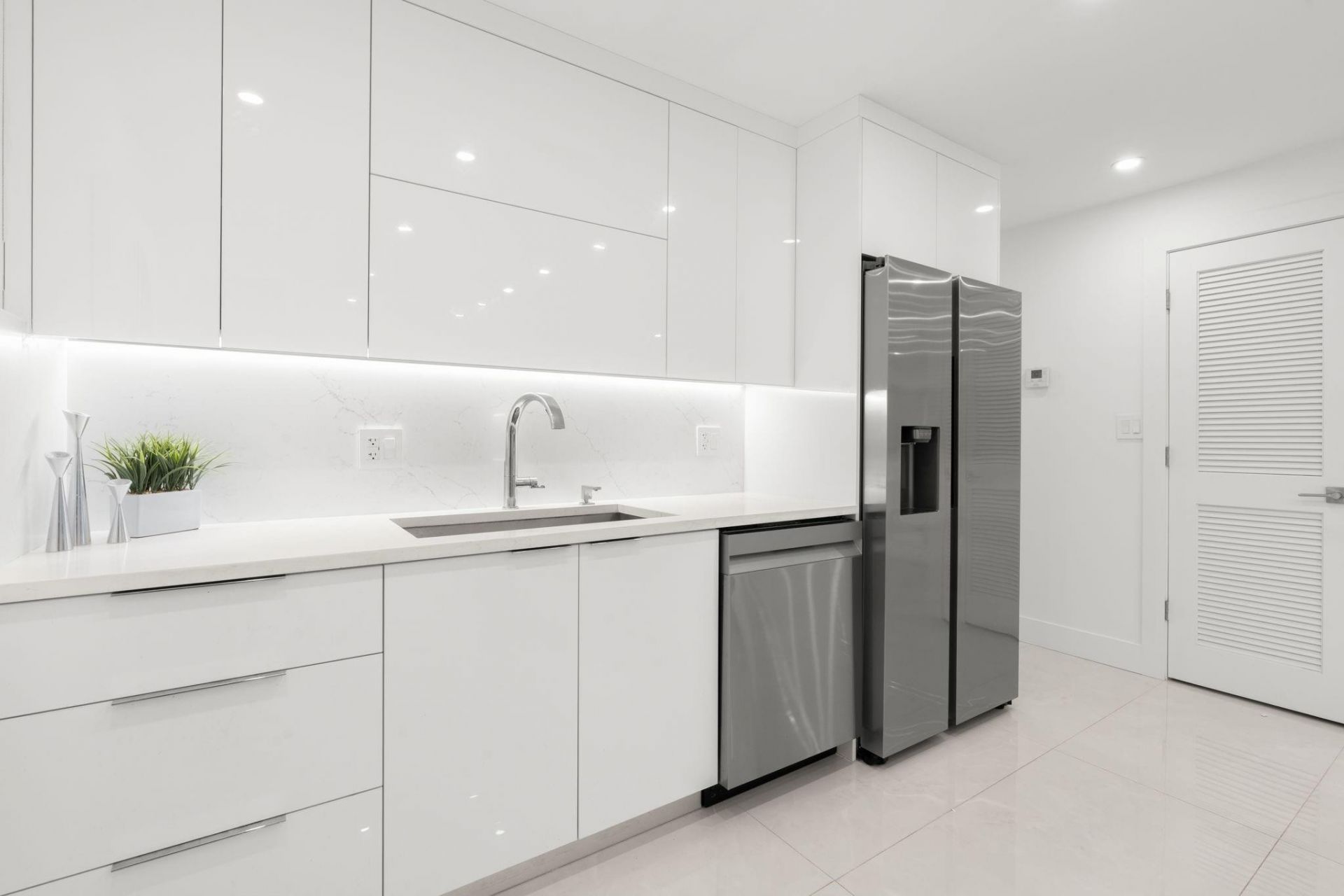 6395 Bay Club Drive, Unit 2, Fort Lauderdale, FL 33308 Photo