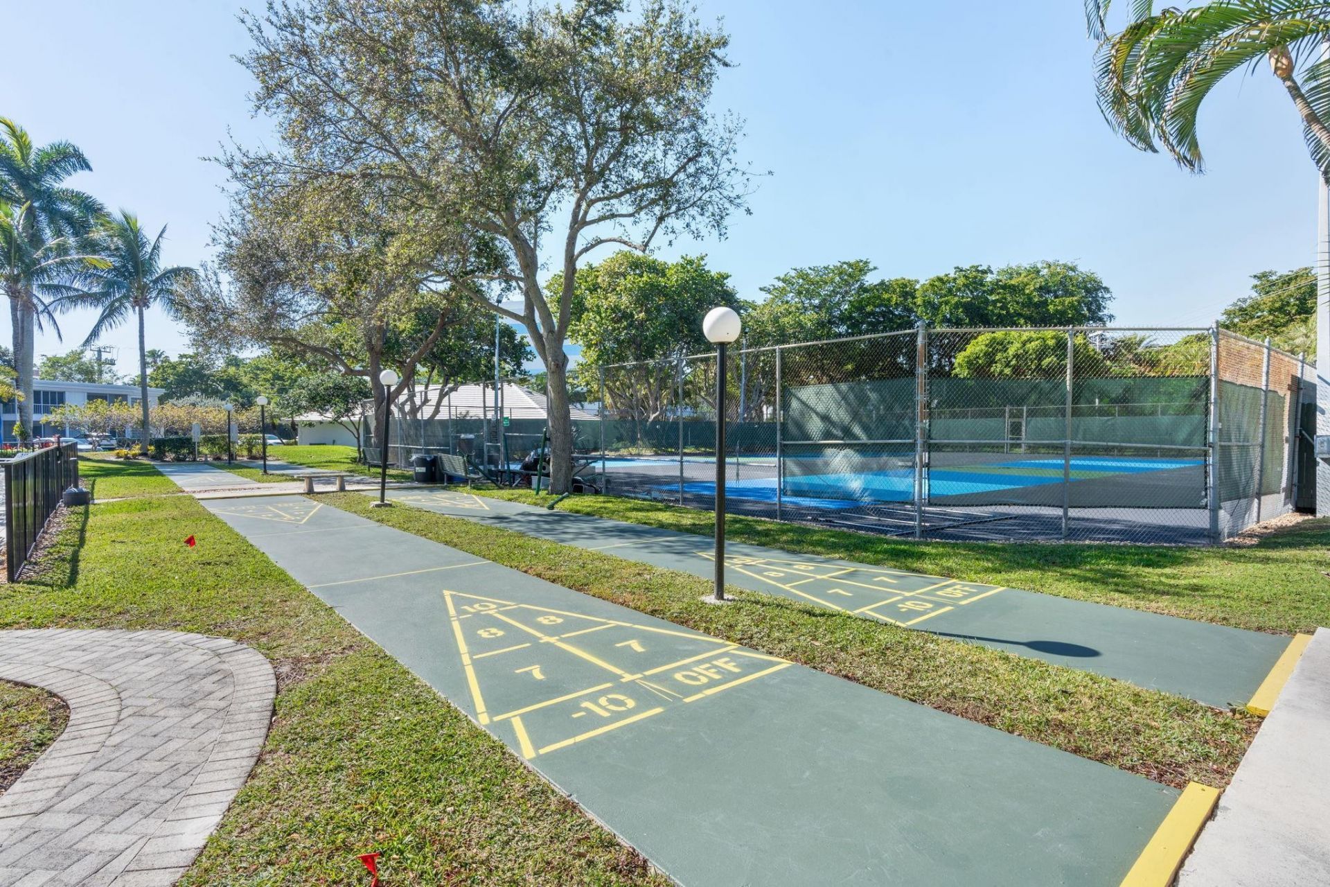 6395 Bay Club Drive, Unit 2, Fort Lauderdale, FL 33308 Photo