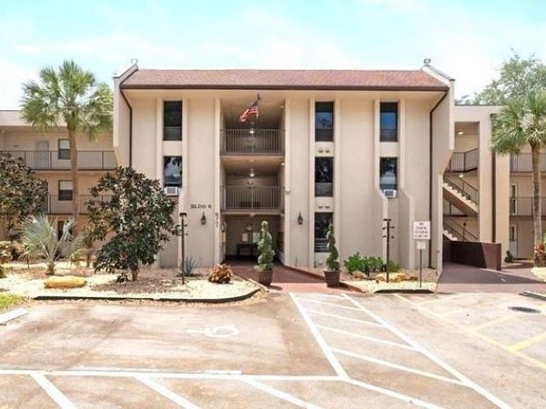 6751 N University Dr, Unit 116, Tamarac, FL 33321