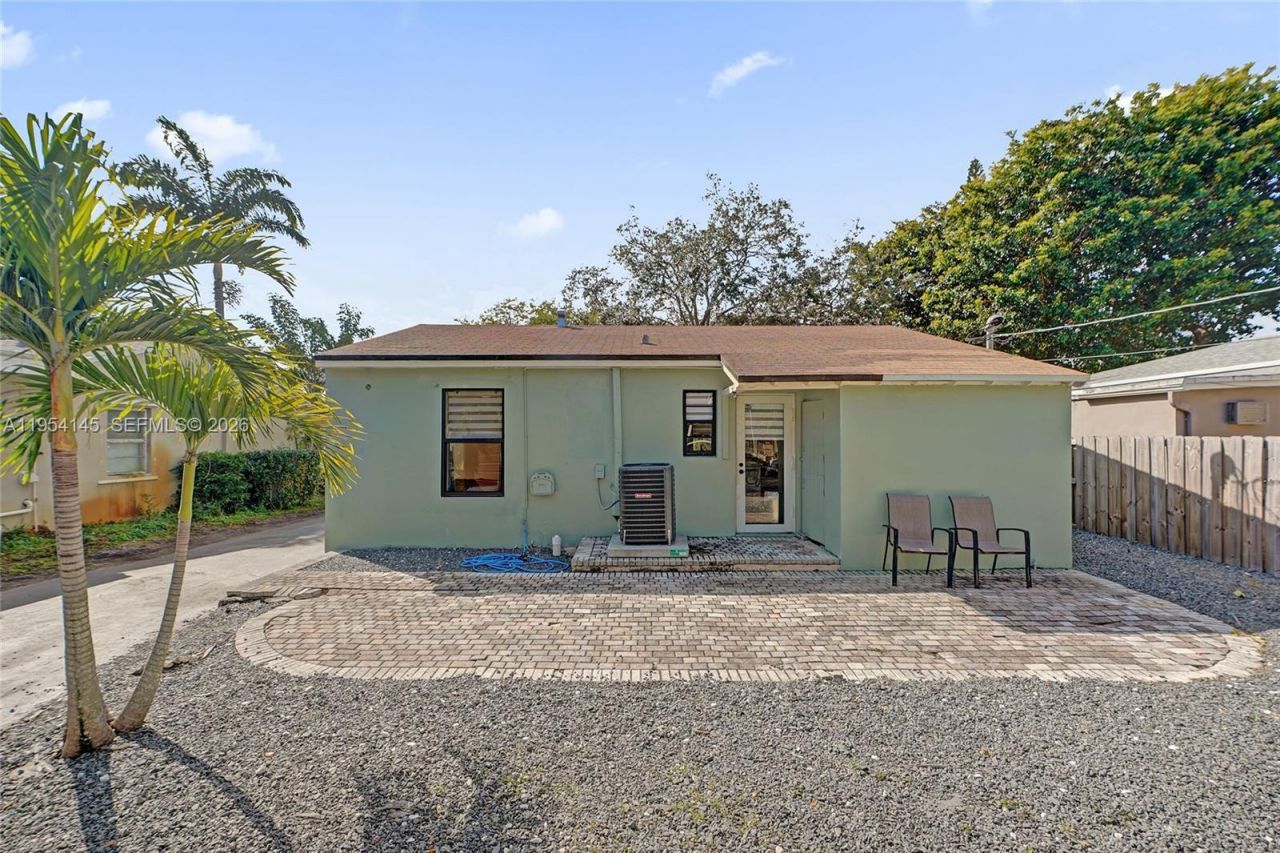 1520 NW 3rd Ave, Fort Lauderdale, FL 33311 Photo