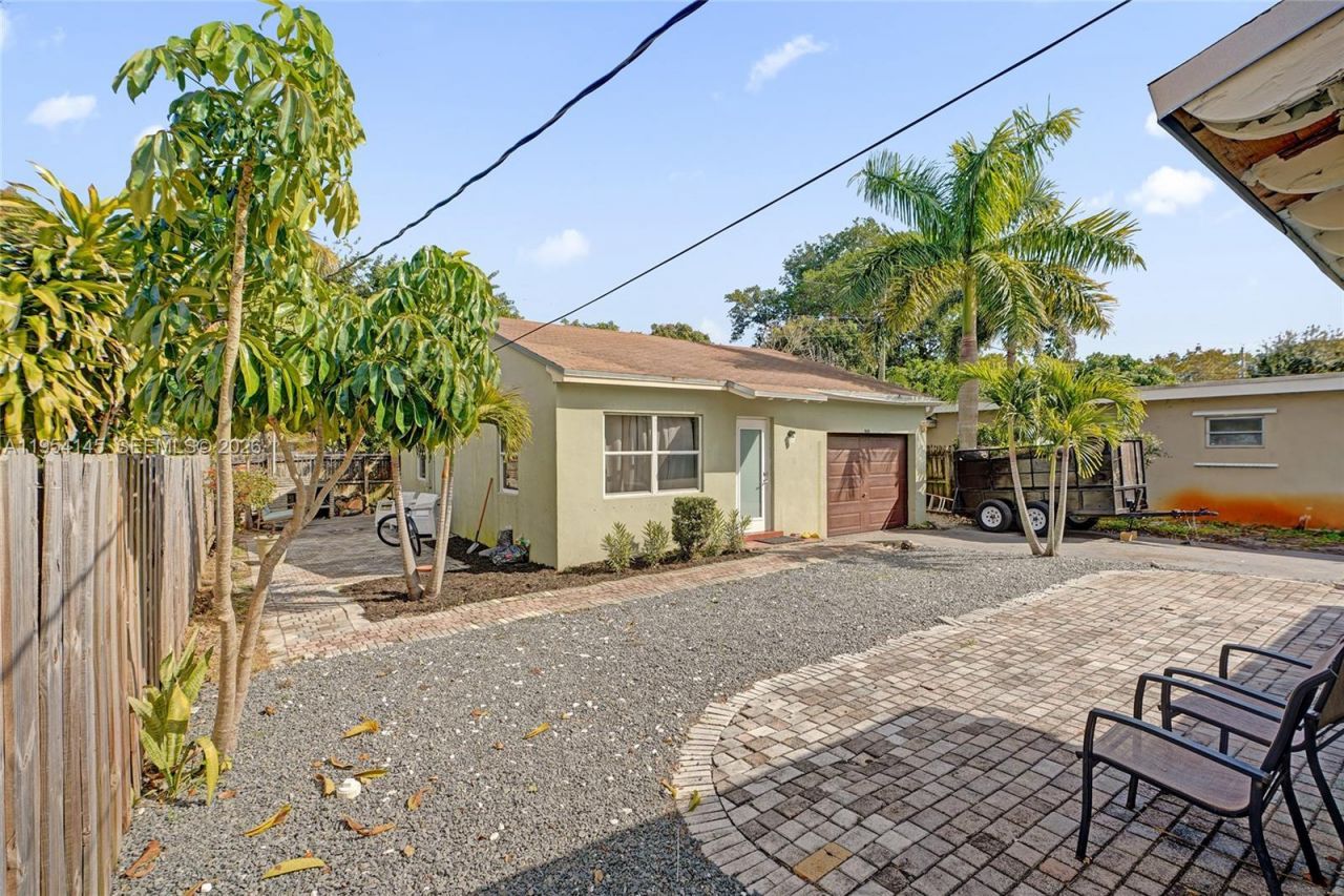 1520 NW 3rd Ave, Fort Lauderdale, FL 33311 Photo