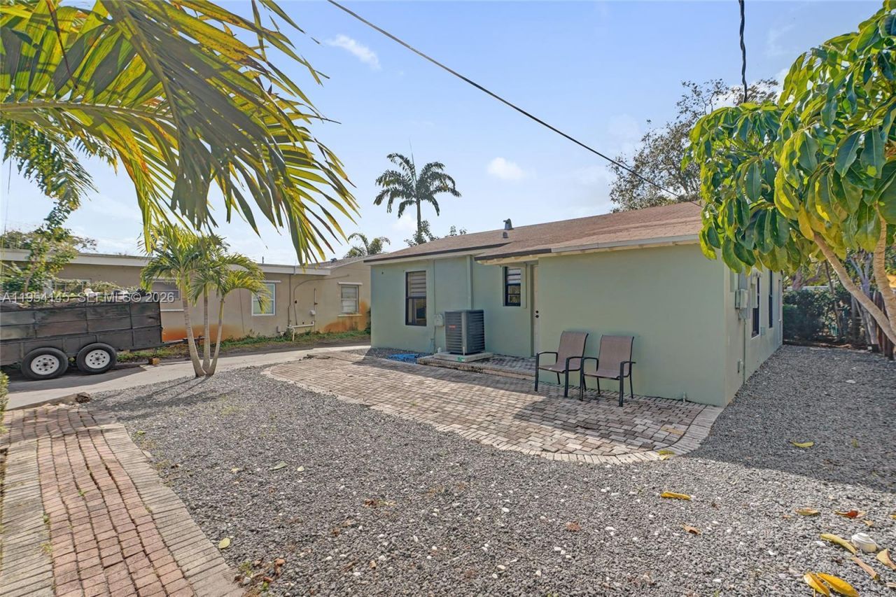 1520 NW 3rd Ave, Fort Lauderdale, FL 33311 Photo