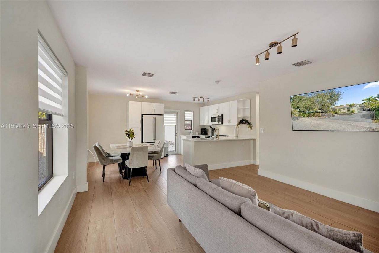 1520 NW 3rd Ave, Fort Lauderdale, FL 33311 Photo