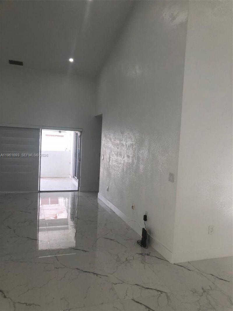 5531 NW 188th St, Miami Gardens, FL 33055 Photo
