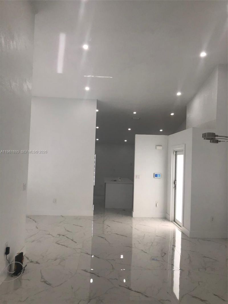 5531 NW 188th St, Miami Gardens, FL 33055 Photo