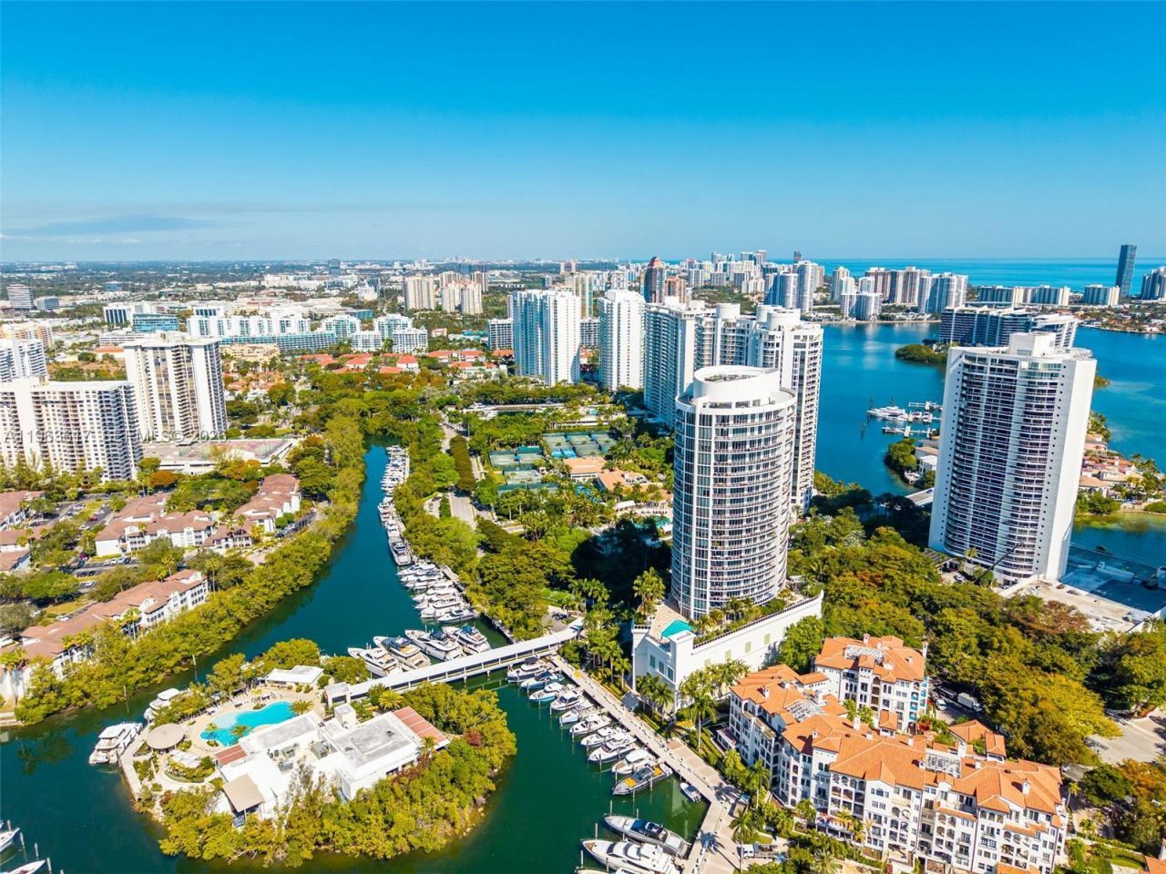 4100 Island Blvd , Unit PH-1, Aventura, FL 33160 Photo