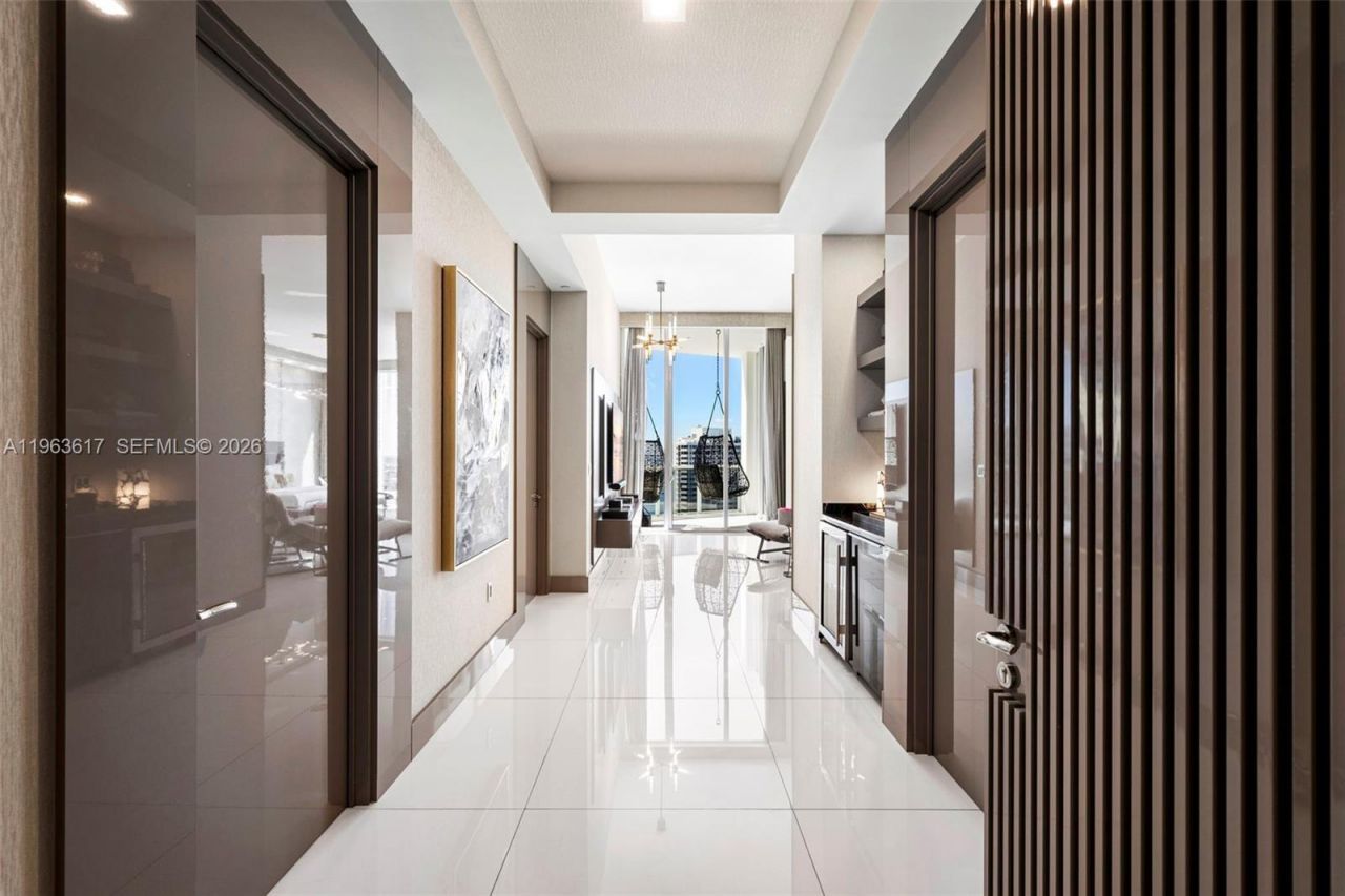 4100 Island Blvd , Unit PH-1, Aventura, FL 33160 Photo