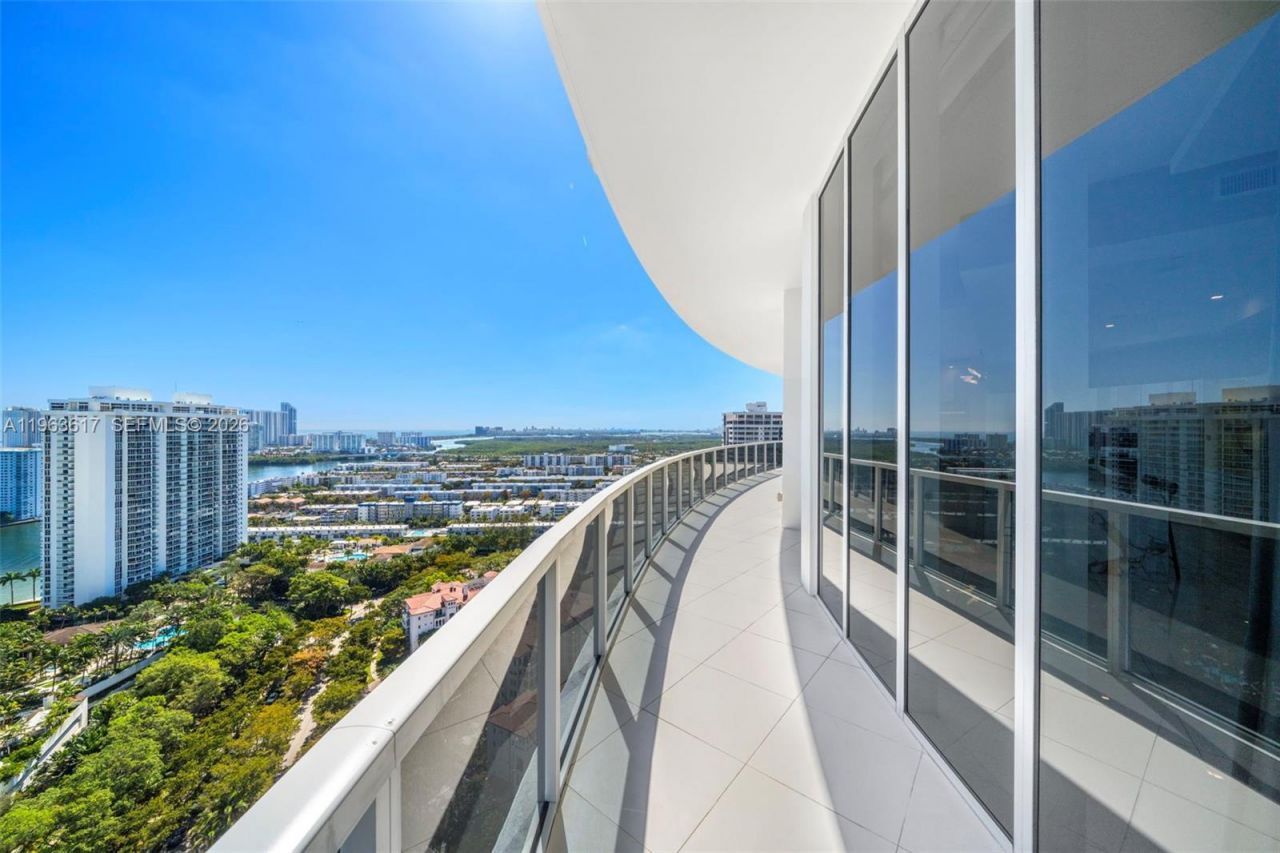 4100 Island Blvd , Unit PH-1, Aventura, FL 33160 Photo