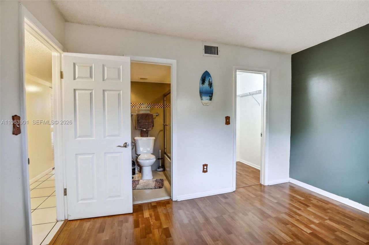 7401 NW 16th St, Unit 307, Plantation, FL 33313 Photo