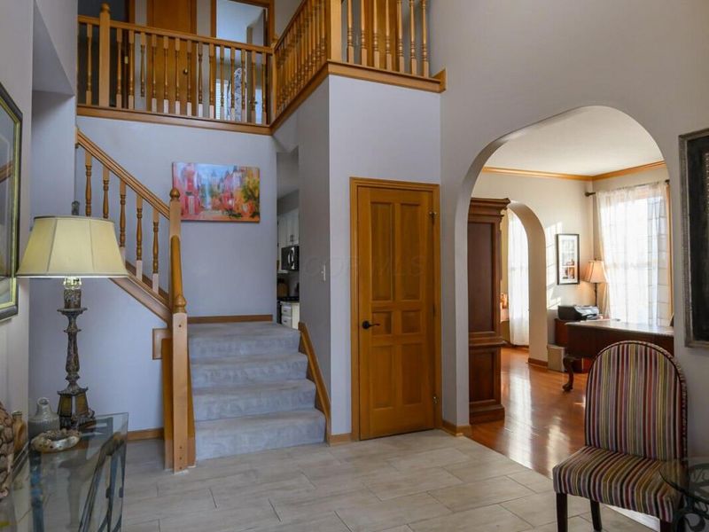 370 Beecher Road, Gahanna, OH 43230 Photo 12