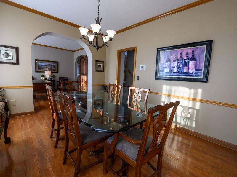 370 Beecher Road, Gahanna, OH 43230 Photo 14