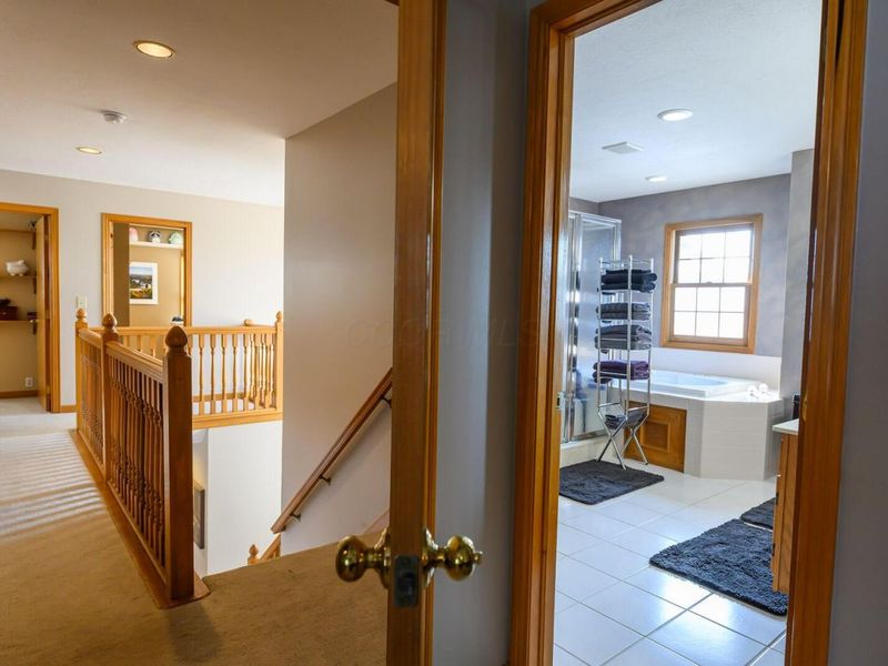 370 Beecher Road, Gahanna, OH 43230 Photo 19