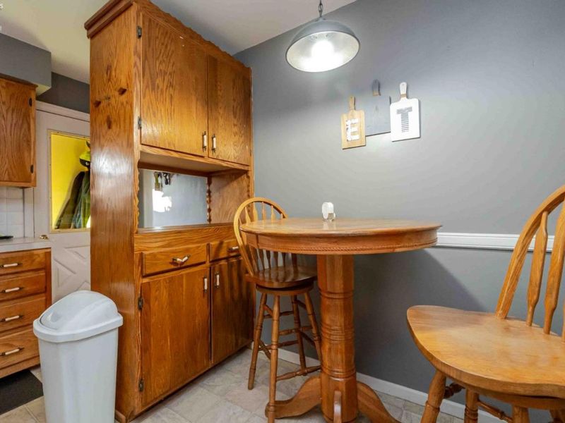 708 Rawson Avenue, Fremont, OH 43420 Photo 12