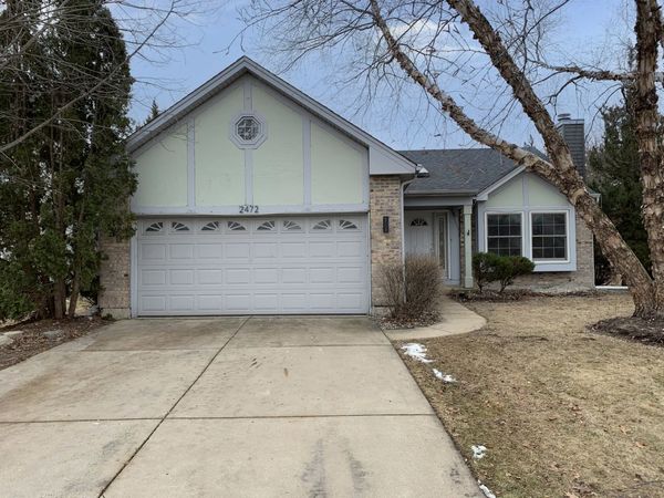 2472 Fox Drive, Aurora, IL 60506