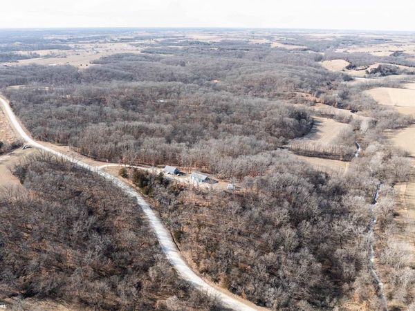 2110 182Nd Avenue, Blakesburg, IA 52536