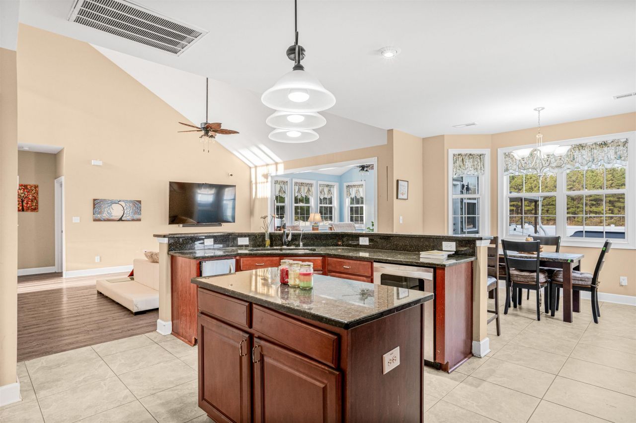 400 Dog Pen Ct. Photo 19